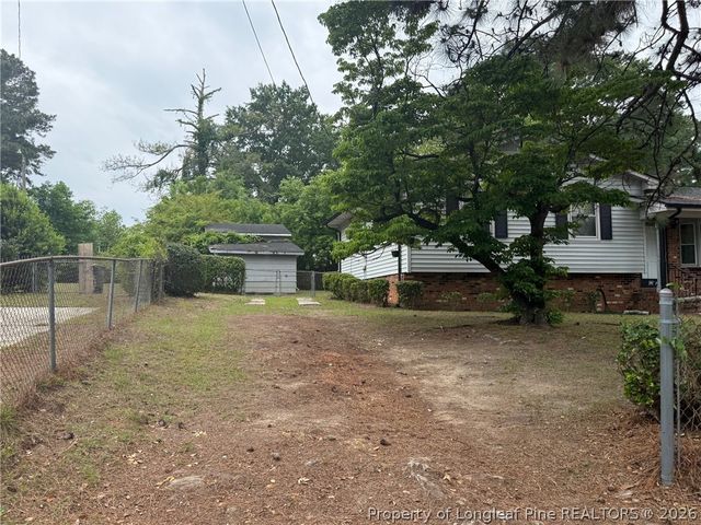 7300 Hyannis Drive, Fayetteville, NC 28304