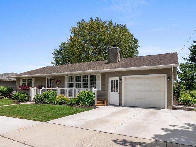 361 N Jackson STREET, Valders, WI 54245