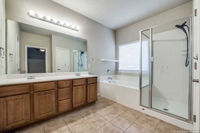 623 POINT SPRINGS, San Antonio, TX 78253