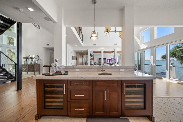 418 ST ANDREWS DRIVE, Belleair, FL 33756