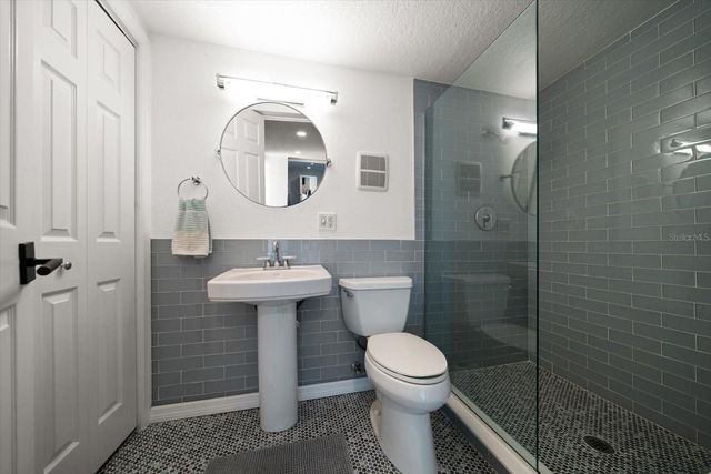 418 ST ANDREWS DRIVE, Belleair, FL 33756