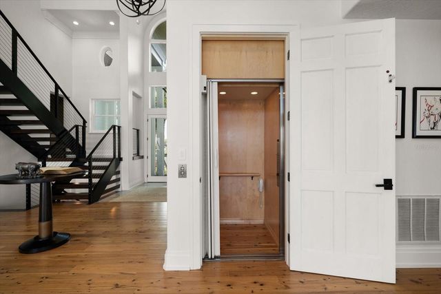 418 ST ANDREWS DRIVE, Belleair, FL 33756