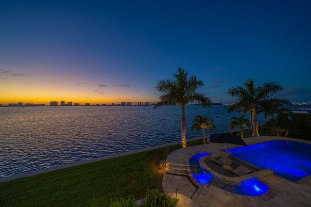 418 ST ANDREWS DRIVE, Belleair, FL 33756