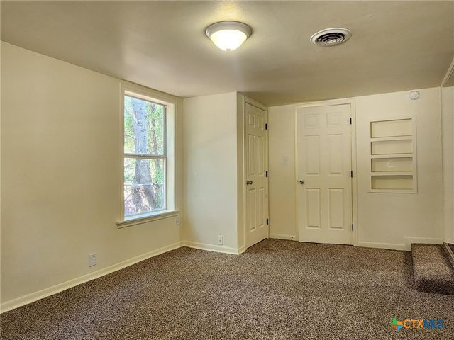 124 Circle Drive, Belton, TX 76513