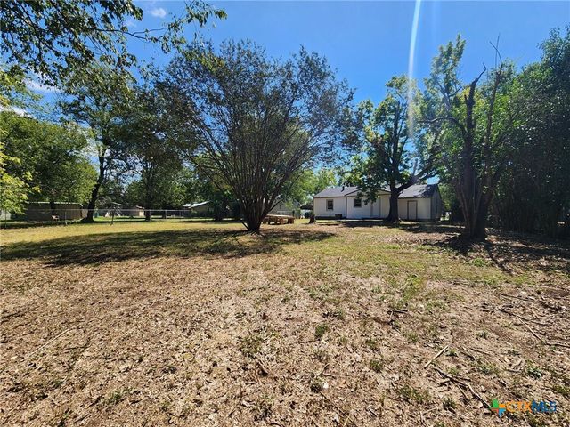 124 Circle Drive, Belton, TX 76513