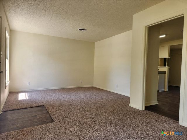 124 Circle Drive, Belton, TX 76513