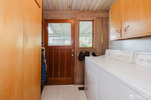8167 E Cricket Lane, Port Orchard, WA 98366