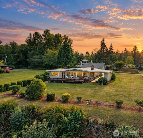 8167 E Cricket Lane, Port Orchard, WA 98366