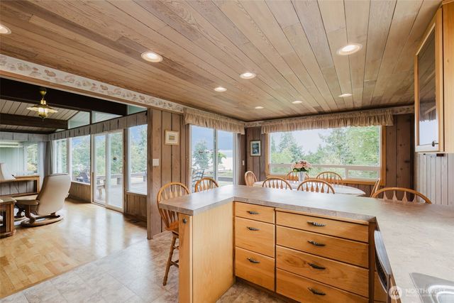 8167 E Cricket Lane, Port Orchard, WA 98366