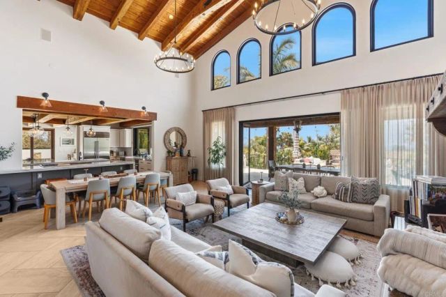 1668 Crest Drive, Encinitas, CA 92024