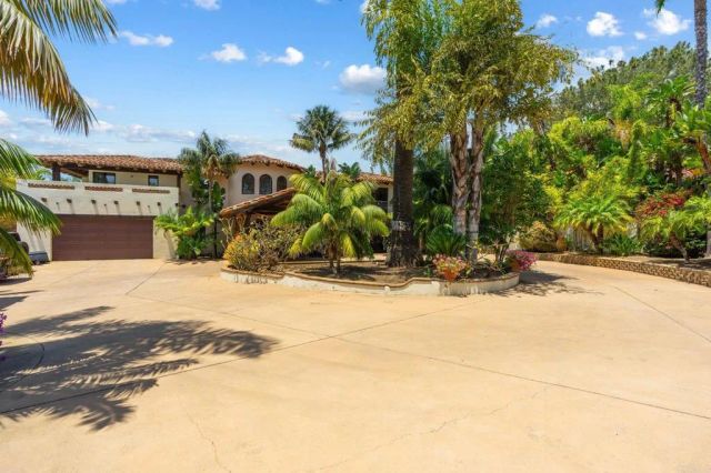 1668 Crest Drive, Encinitas, CA 92024