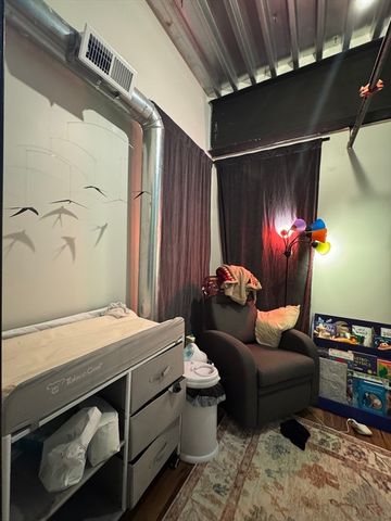 950 Broadway 24, Chelsea, MA 02150