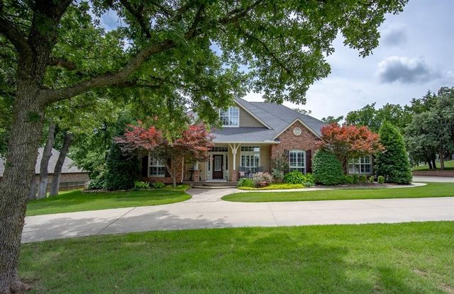 1372 Fox Run Lane, Blanchard, OK 73010