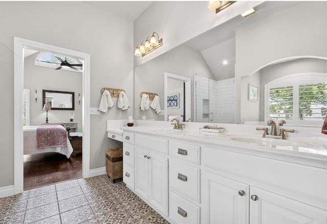 1372 Fox Run Lane, Blanchard, OK 73010