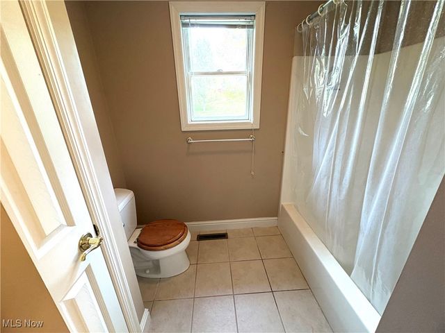 67406 Natures Way, St Clairsville, OH 43950