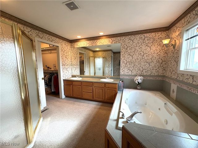 67406 Natures Way, St Clairsville, OH 43950