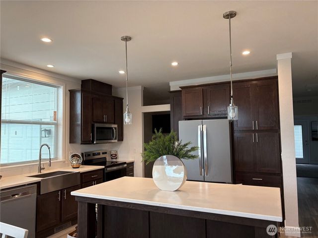 876 N Rock Rose Avenue, Sequim, WA 98382