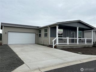 876 N Rock Rose Avenue, Sequim, WA 98382