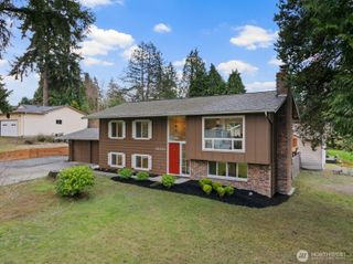 12103 SE 70th Street, Newcastle, WA 98056