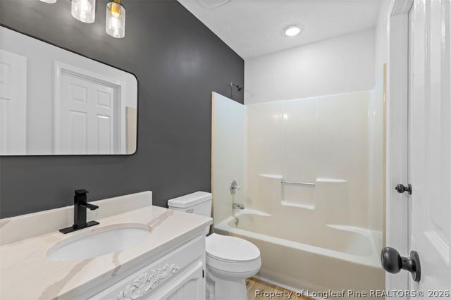 107 Ashton Place, Spring Lake, NC 28390