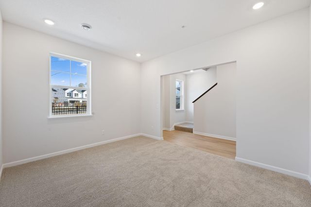 1522 Traverse Lane, West Saint Paul, MN 55118