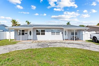 271 NE 57th Court 1-2, Oakland Park, FL 33334