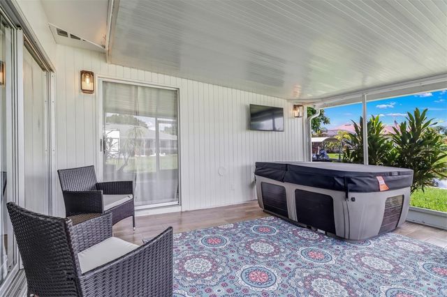 4711 FOREST GLEN DRIVE, North Fort Myers, FL 33903