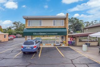 33261 N US Highway 45 Highway, Grayslake, IL 60030
