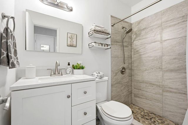 801 Atlantic Shores Boulevard 208, Hallandale Beach, FL 33009