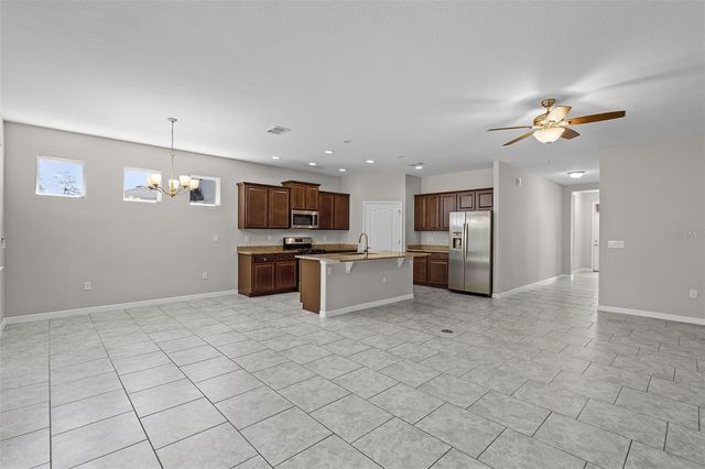 405 E FREESIA COURT, Deland, FL 32724