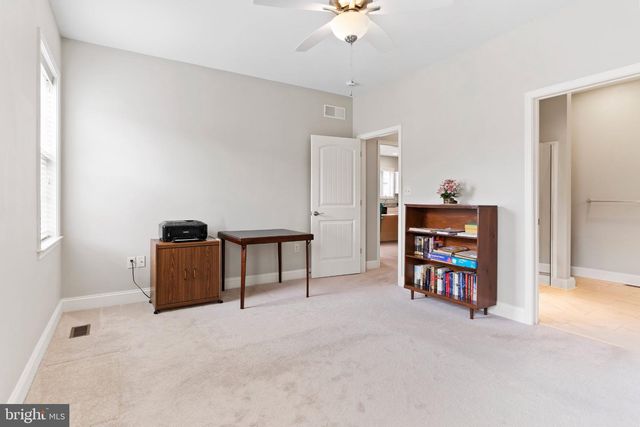 1635 SHADY MAPLE CT, Mechanicsburg, PA 17050