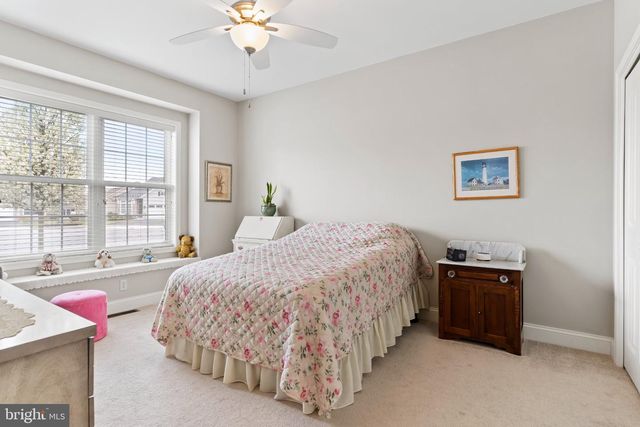 1635 SHADY MAPLE CT, Mechanicsburg, PA 17050
