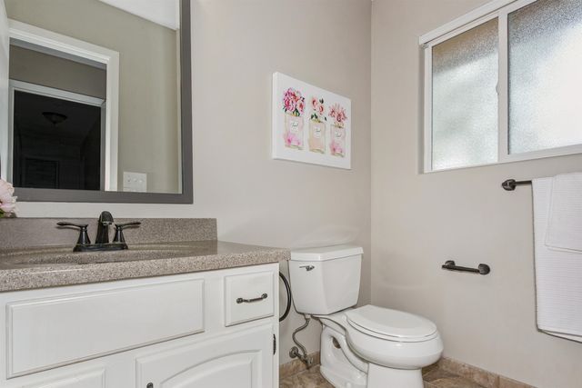 2432 N Rutland Ct, Wichita, KS 67226