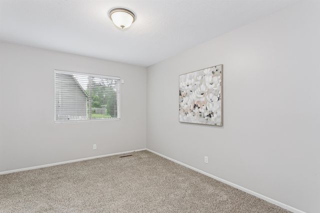 2432 N Rutland Ct, Wichita, KS 67226