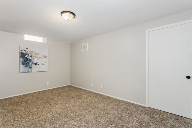 2432 N Rutland Ct, Wichita, KS 67226