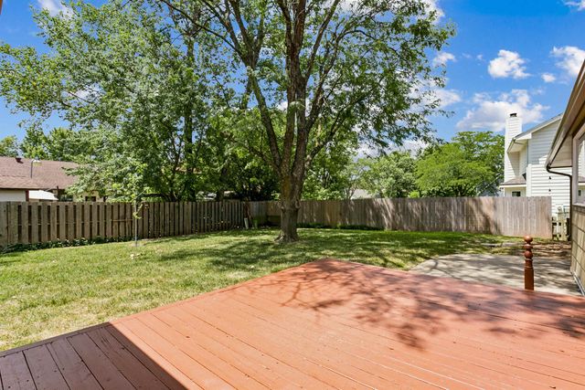 2432 N Rutland Ct, Wichita, KS 67226