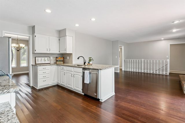 2432 N Rutland Ct, Wichita, KS 67226