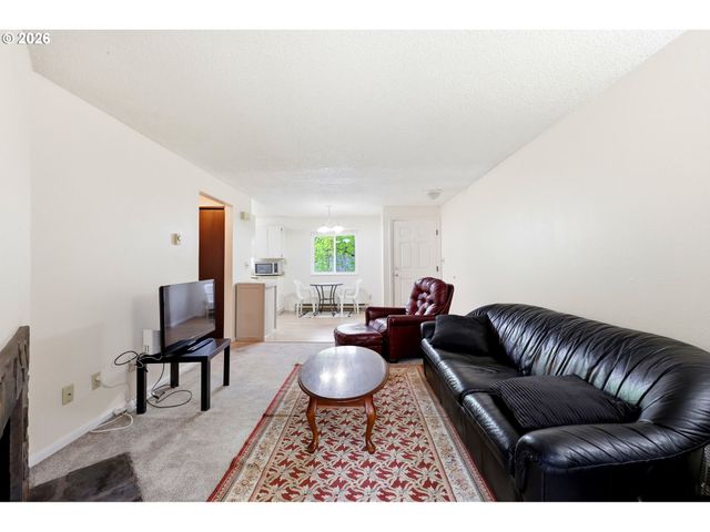 12626 Nw BARNES Rd 3, Portland, OR 97229