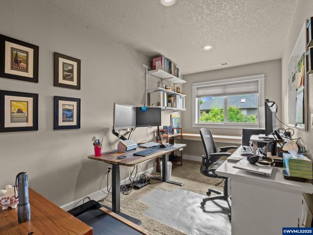 28571 SW Morningside Av, Wilsonville, OR 97070