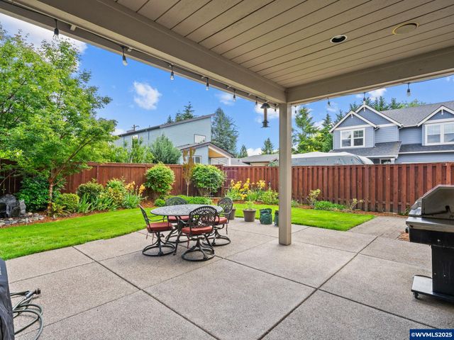 28571 SW Morningside Av, Wilsonville, OR 97070