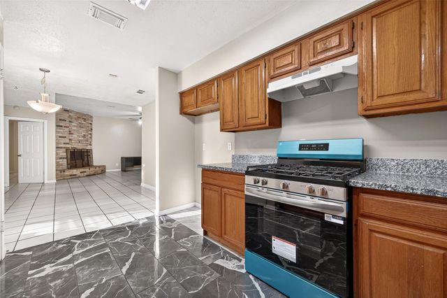 7422 Cortes Drive, Houston, TX 77083