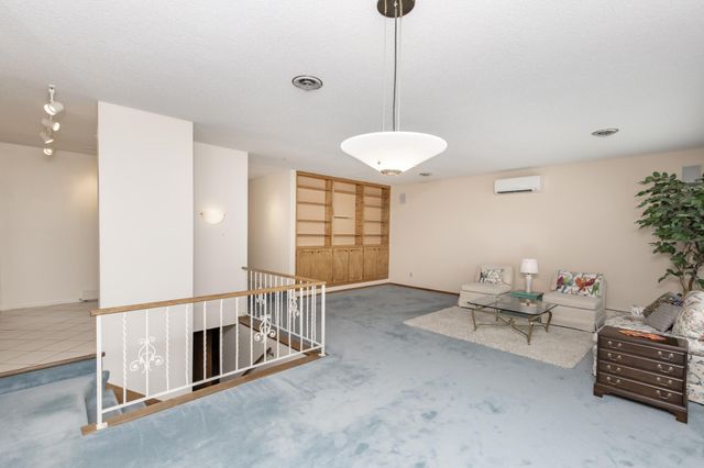 1217 Oak Street N, Fargo, ND 58102