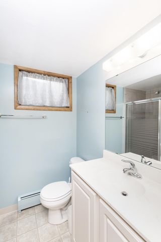 1217 Oak Street N, Fargo, ND 58102