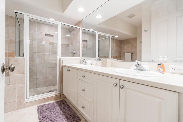 3705 54TH DRIVE W 103, Bradenton, FL 34210