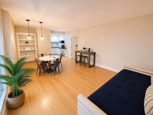 3025 Indian Creek Dr 203, Miami Beach, FL 33140