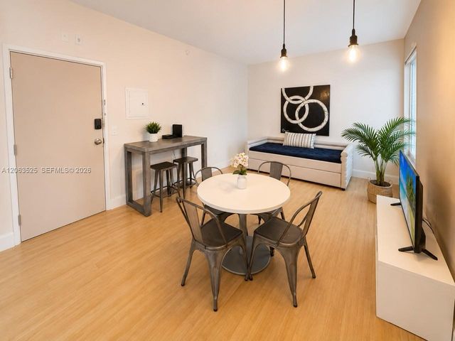 3025 Indian Creek Dr 203, Miami Beach, FL 33140