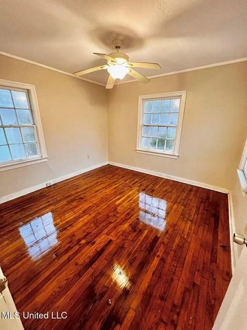535 Avalon Road, Jackson, MS 39206