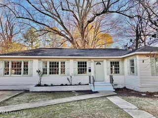 535 Avalon Road, Jackson, MS 39206