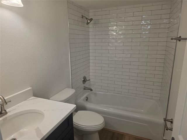 507 PLAZA SEVILLE COURT 15, St Petersburg, FL 33706