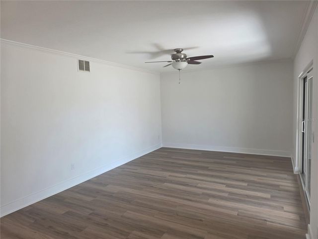 507 PLAZA SEVILLE COURT 15, St Petersburg, FL 33706
